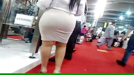 Michelle, da phin sexy nâu