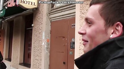 Đen cáp con trai Anh, Dee! phim massage sexy