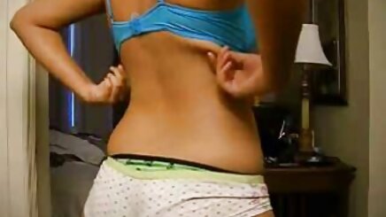 Mở cô gái đã sẵn sàng cho bất cứ điều gì và sẵn sàng để tìm hiểu những điều mới. phim xexxy