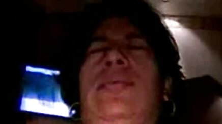 Ngoan ngoãn, tuổi fim sexy teen với đồ của đồng