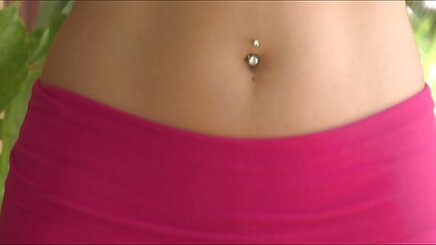 Riley Reid-gói Nhỏ xử lý lớn gói phim sexy thuyết minh