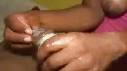 Đồ clip sexy sinh vien trong xe điện ngầm: Petra